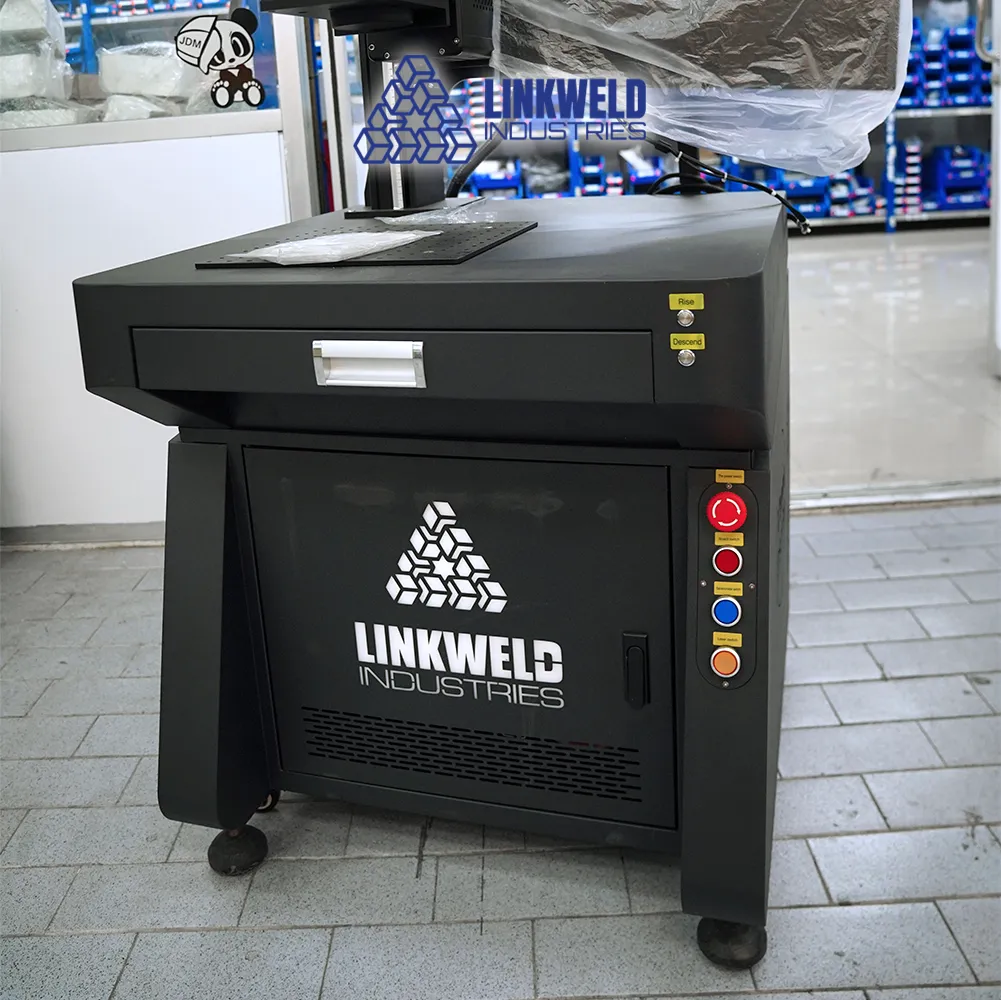 Fiber Laser Marking Machine / Laser Marking Machine model 50W - Image 2