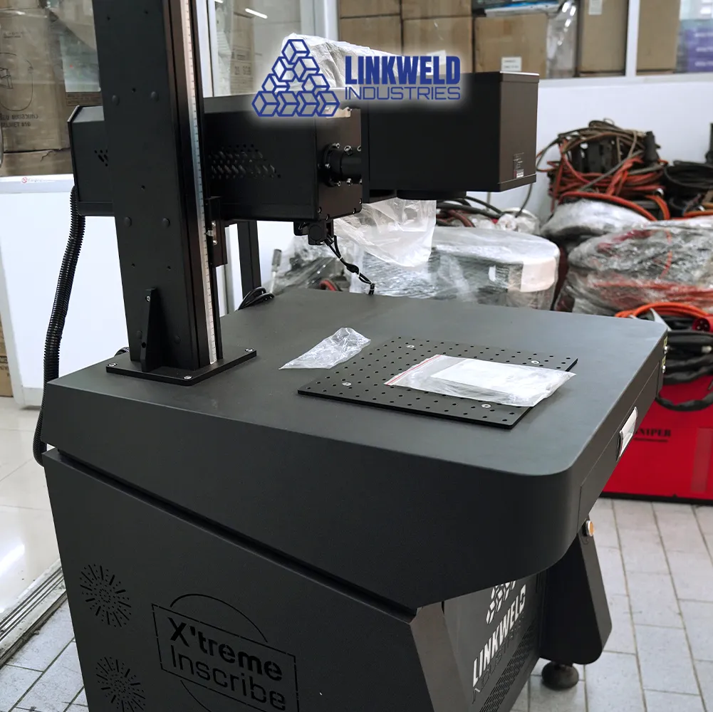 Fiber Laser Marking Machine / Laser Marking Machine model 50W - Image 3